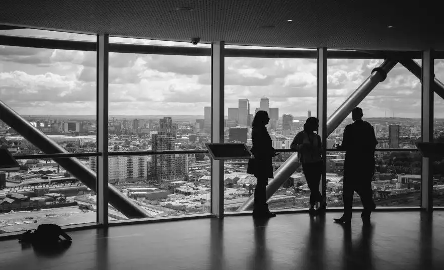 How to Respond to Changes in Leadership